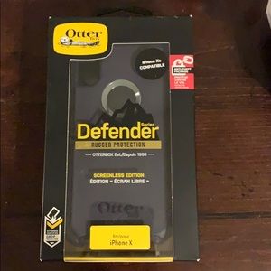 iPhone X, XS Otterbox Defender case
